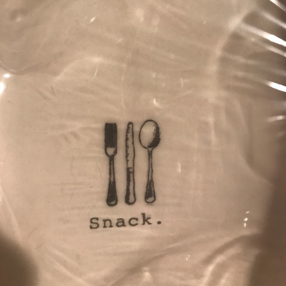 Rae Dunn Snack Nibble Munch 3 tray set - Picture 2 of 4